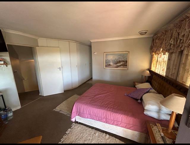 4 BEDROOM HOUSE FOR SALE IN WAVECREST